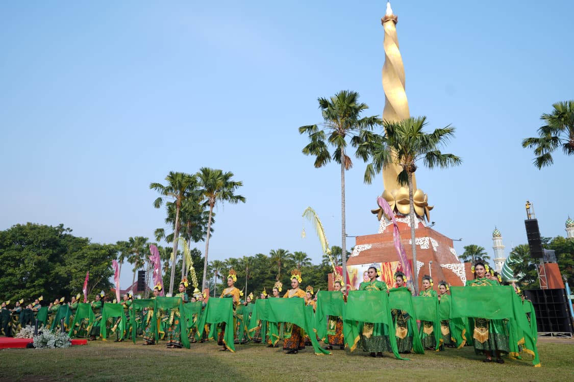 Lenggang Kali Brantas dan Fashion Show Gus Yuk, Cermin Daya Saing SDM Kota Mojokerto