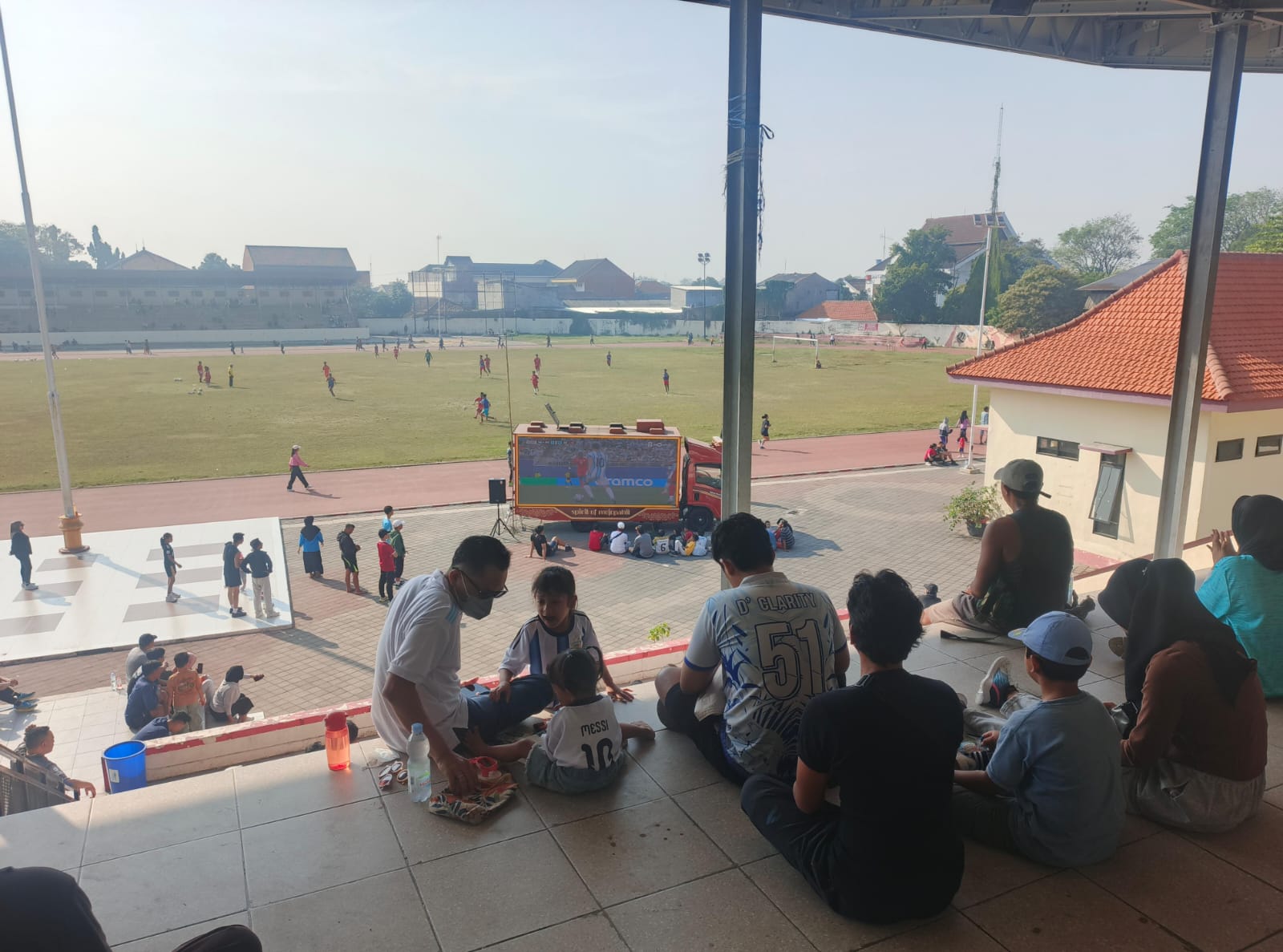Warga Padati Gelora A Yani, Nobar Argentina Vs Swiss di Piala Dunia 2026